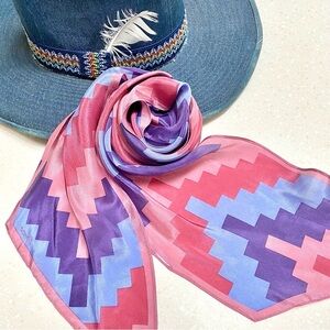 Striking Aztec vibe boho scar/wrap w southwestern Equestrian vibe